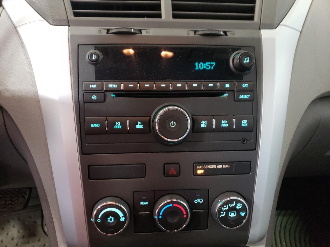Photo 9 from auction – 2011 CHEVROLET TRAVERSE L with VIN 1GNKRFEDXBJ388484