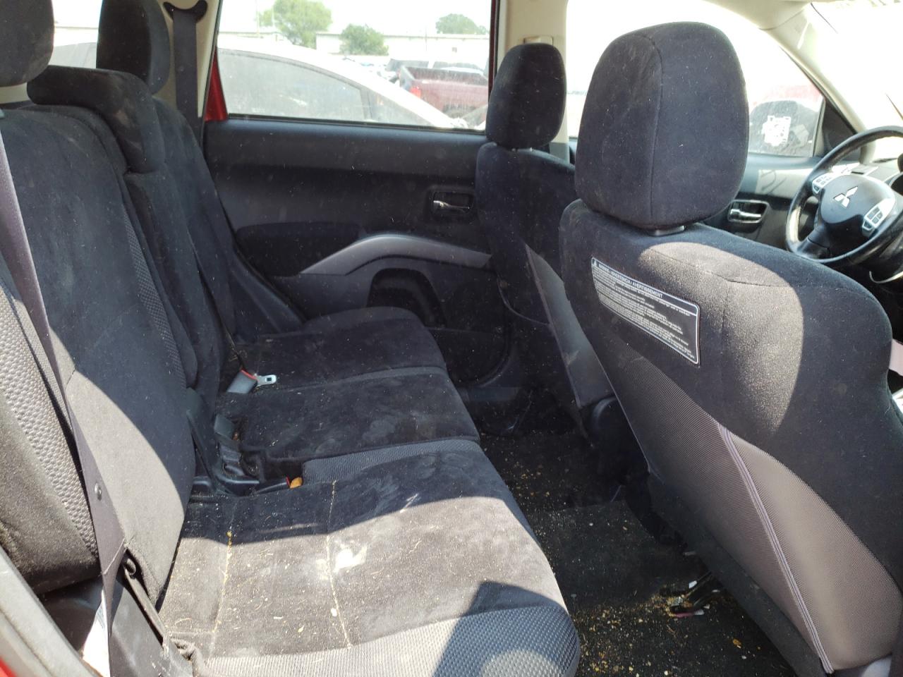 Photo 6 from auction – 2013 MITSUBISHI OUTLANDER with VIN JA4AS2AW5DU006947