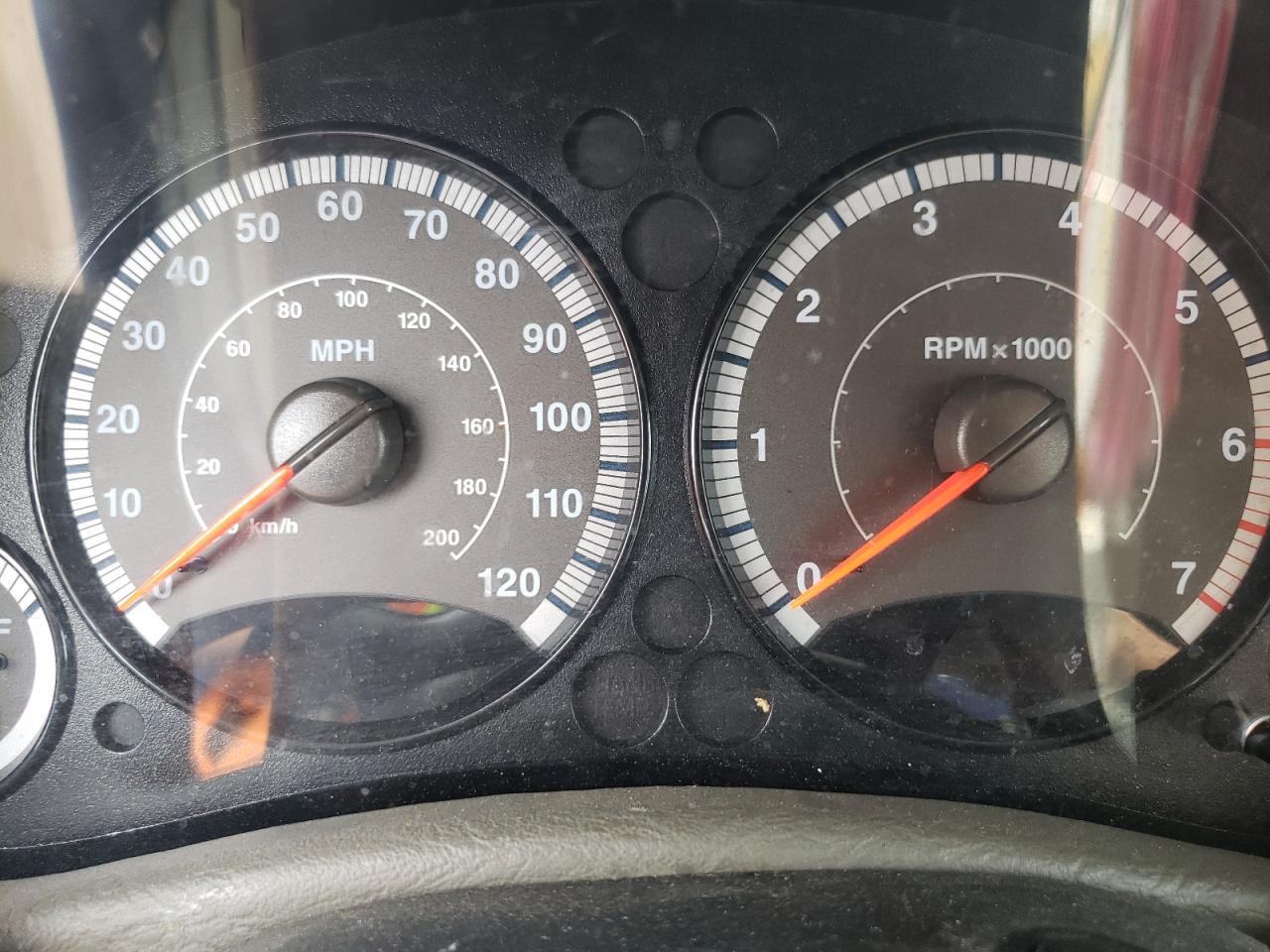 Photo 8 from auction – 2006 JEEP LIBERTY SP with VIN 1J4GL48K06W149396