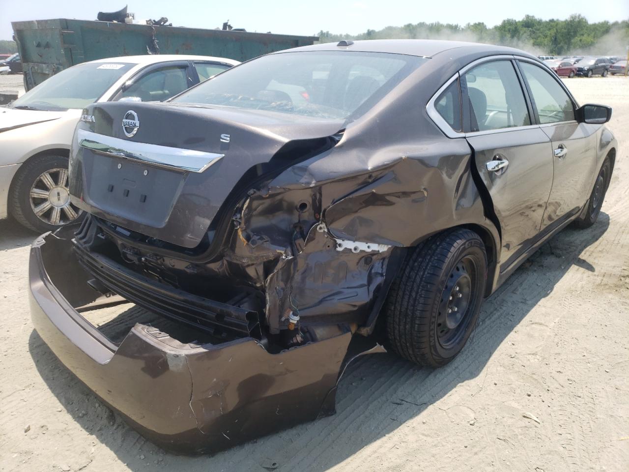Photo 4 from auction – 2015 NISSAN ALTIMA 2.5 with VIN 1N4AL3AP2FN388861