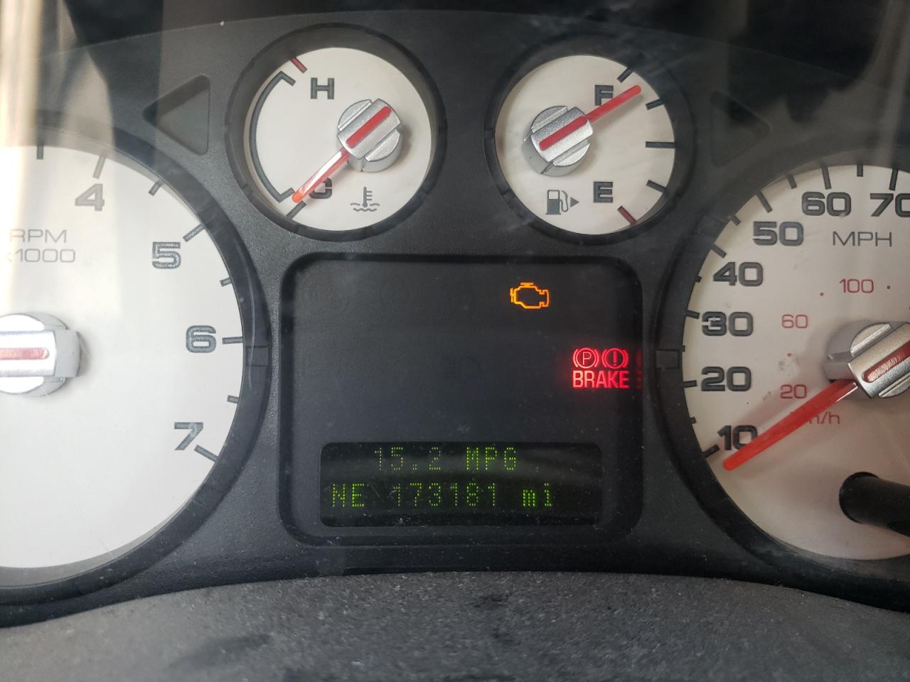 Photo 8 from auction – 2006 FORD FREESTYLE with VIN 1FMDK03106GA07235