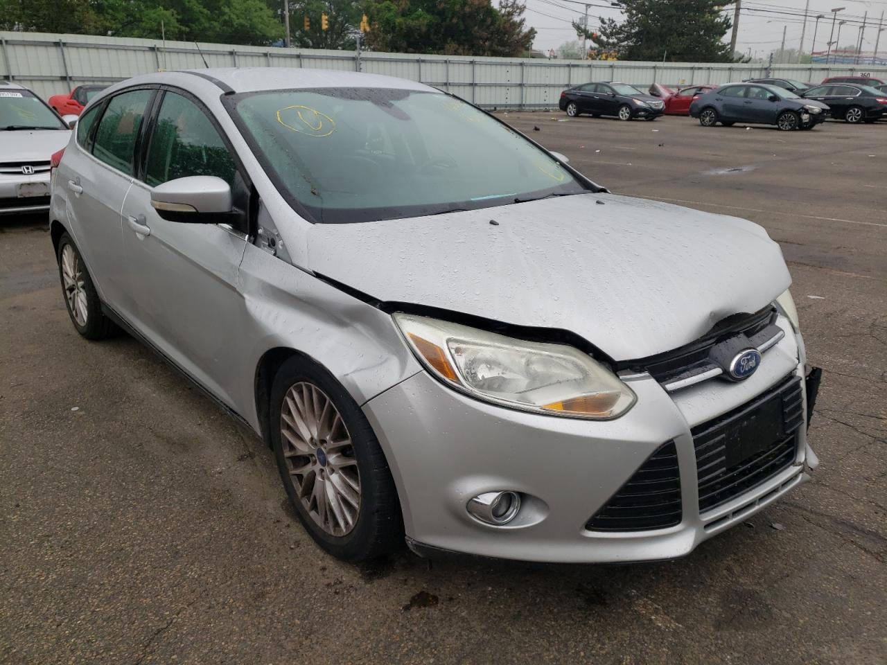 FORD FOCUS SEL 2012 с VIN 1FAHP3M2XCL242704 - Фото с аукциона