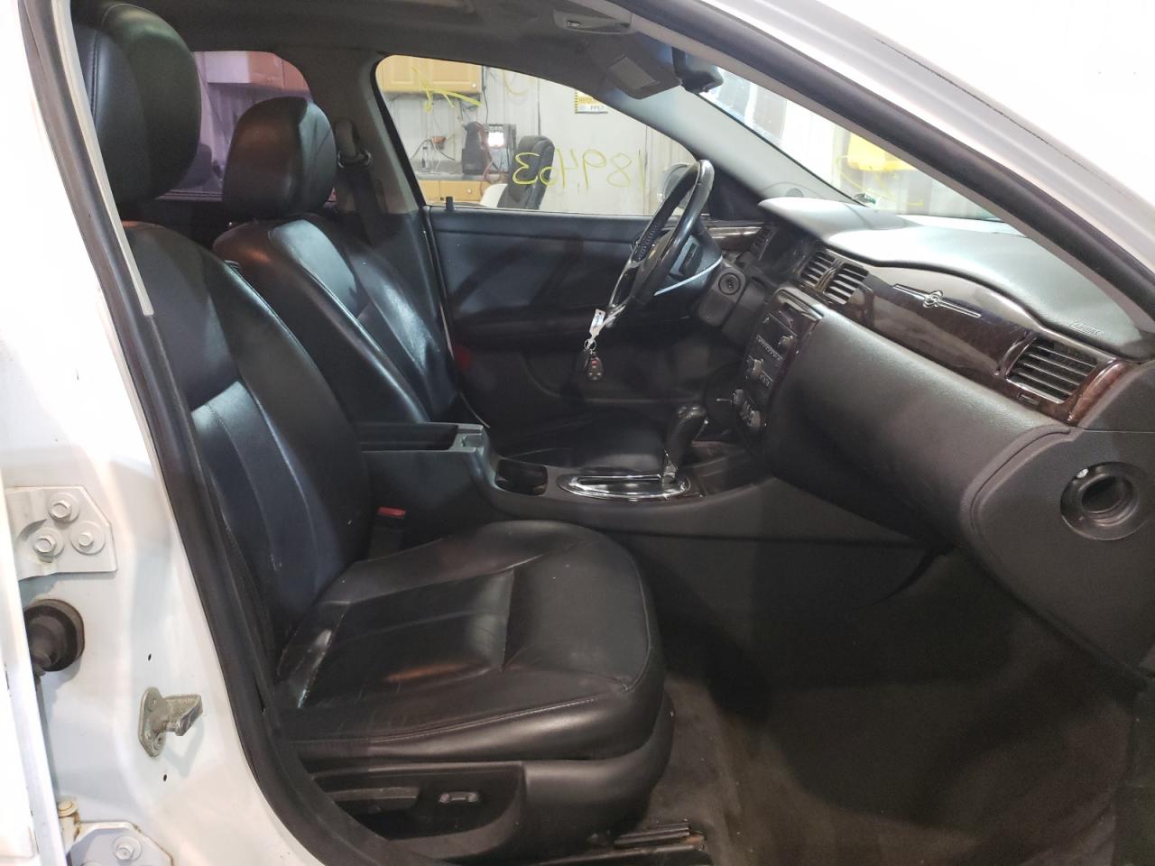 Photo 5 from auction – 2012 CHEVROLET IMPALA LTZ with VIN 2G1WC5E38C1101306