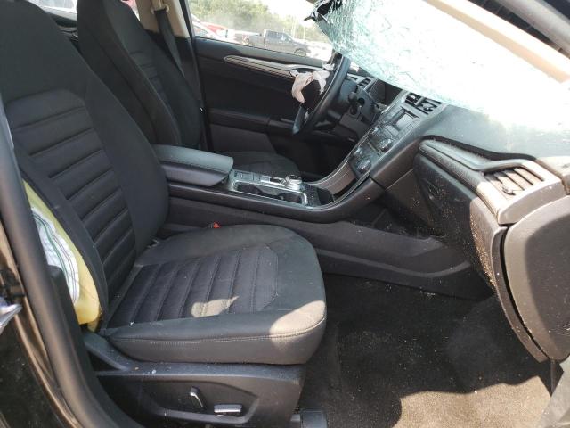 Photo 5 from auction – 2017 FORD FUSION SE with VIN 3FA6P0H78HR388104