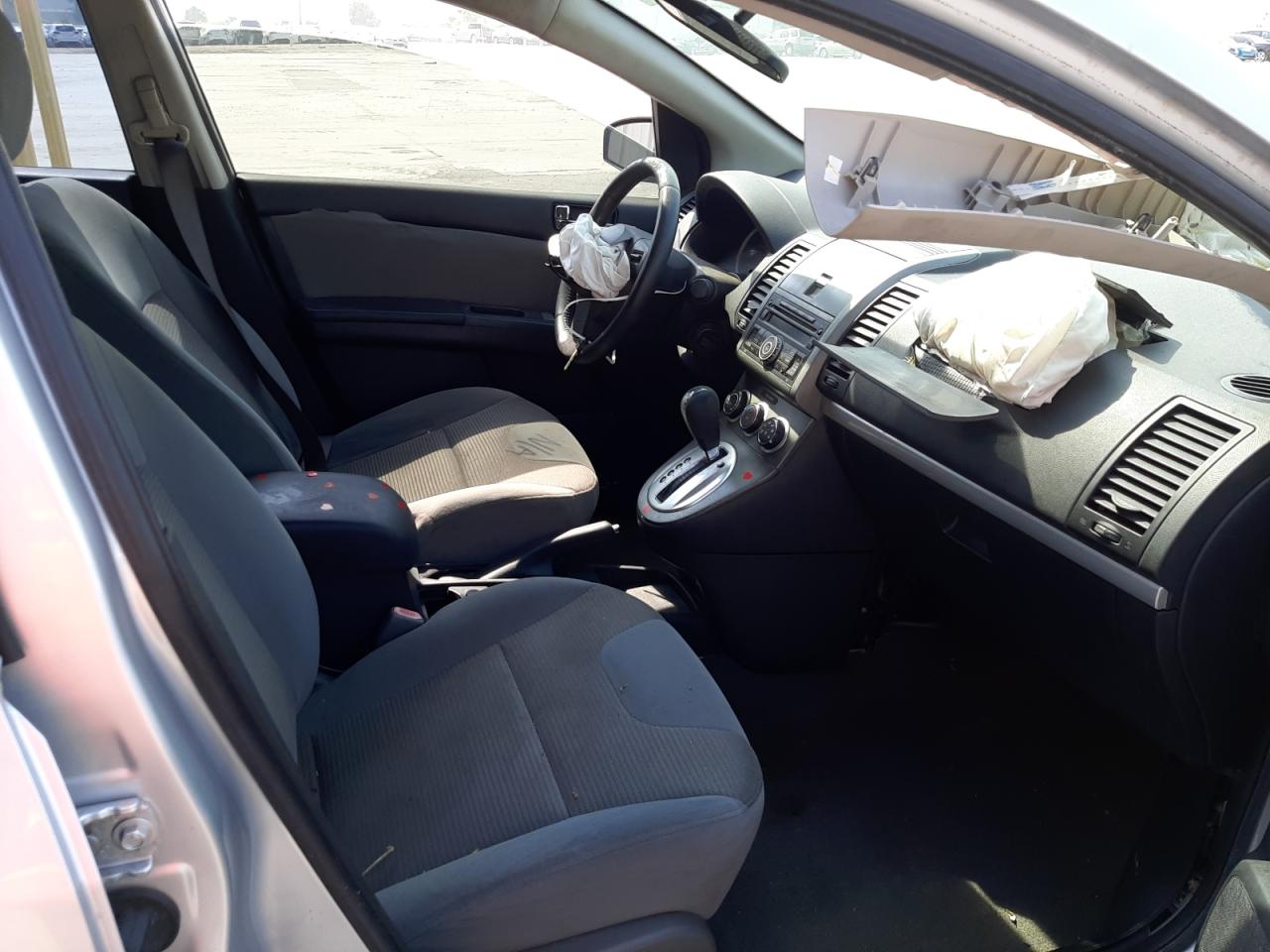 Photo 5 from auction – 2011 NISSAN SENTRA with VIN 3N1AB6AP7BL641720