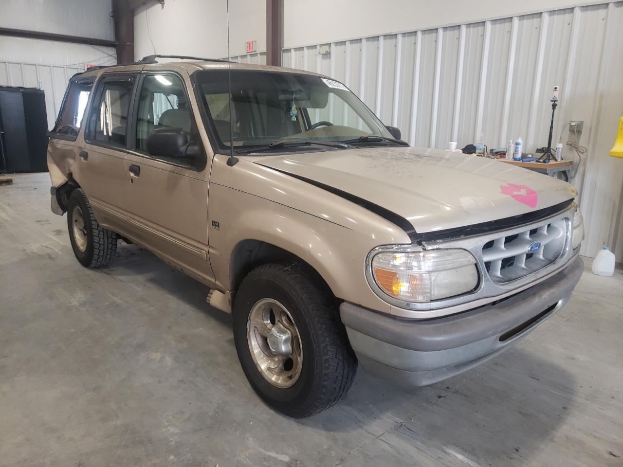 FORD EXPLORER 1996 with VIN 1FMDU35P4TUC80818 - Photo from auction