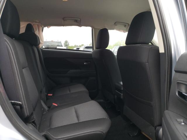 Photo 6 from auction – 2017 MITSUBISHI OUTLANDER with VIN JA4AZ3A33HZ036593