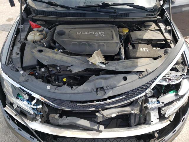 Photo 7 from auction – 2016 CHRYSLER 200 LIMITE with VIN 1C3CCCAB1GN169368