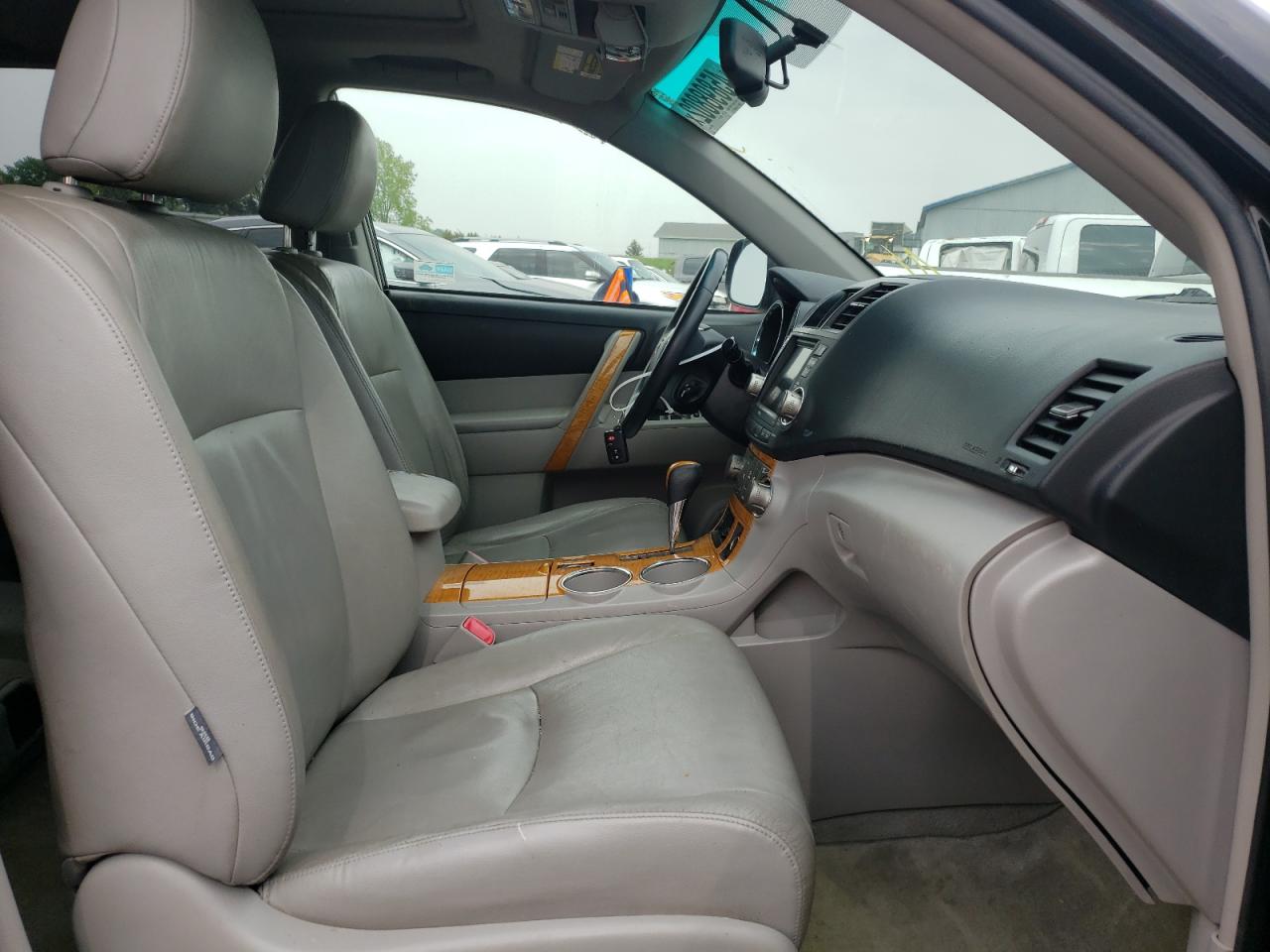 Photo 5 from auction – 2008 TOYOTA HIGHLANDER with VIN JTEEW44A582017600