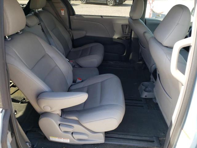 Photo 6 from auction – 2015 TOYOTA SIENNA XLE with VIN 5TDYK3DC1FS551806