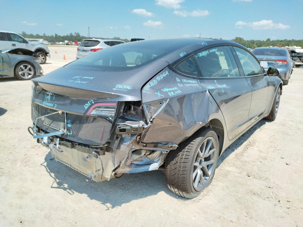 Photo 4 from auction – 2021 TESLA MODEL 3 with VIN 5YJ3E1EA4MF085597