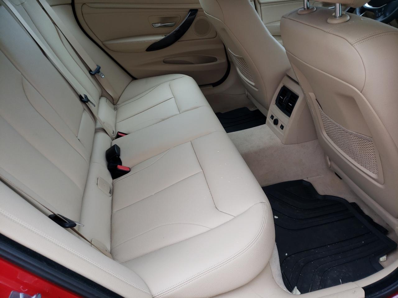Photo 6 from auction – 2015 BMW 328 XIGT with VIN WBA3X5C52FD560243