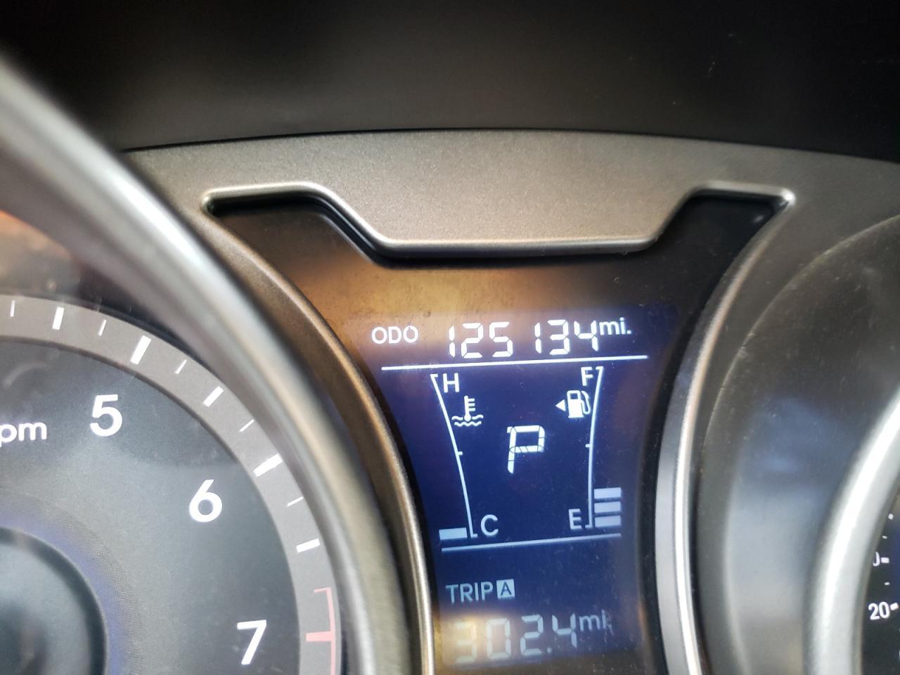 Photo 8 from auction – 2014 HYUNDAI VELOSTER with VIN KMHTC6AD9EU183774