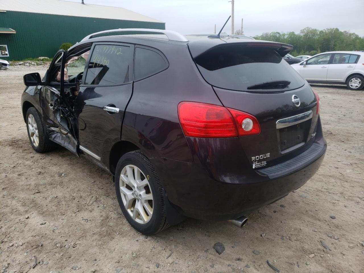 Photo 3 from auction – 2012 NISSAN ROGUE S with VIN JN8AS5MV6CW358243