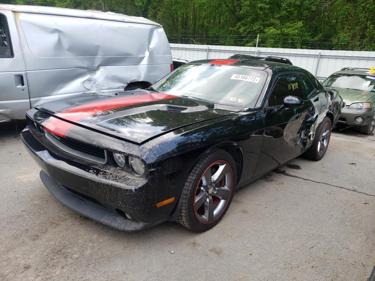 Photo 2 from auction – 2014 DODGE CHALLENGER with VIN 2C3CDYAG8EH294279