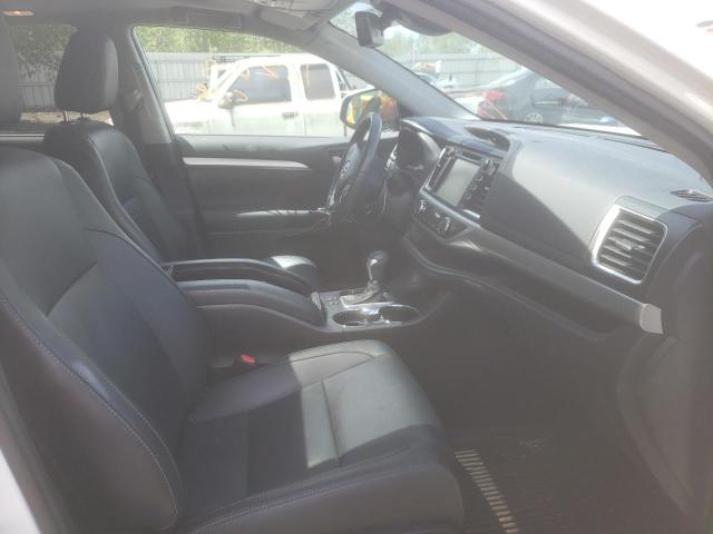 Photo 5 from auction – 2019 TOYOTA HIGHLANDER with VIN 5TDJGRFH2KS068799
