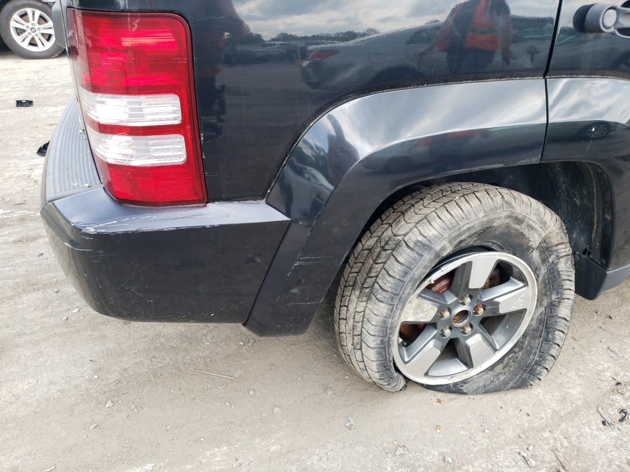 Photo 9 from auction – 2008 JEEP LIBERTY SP with VIN 1J8GN28K58W132285