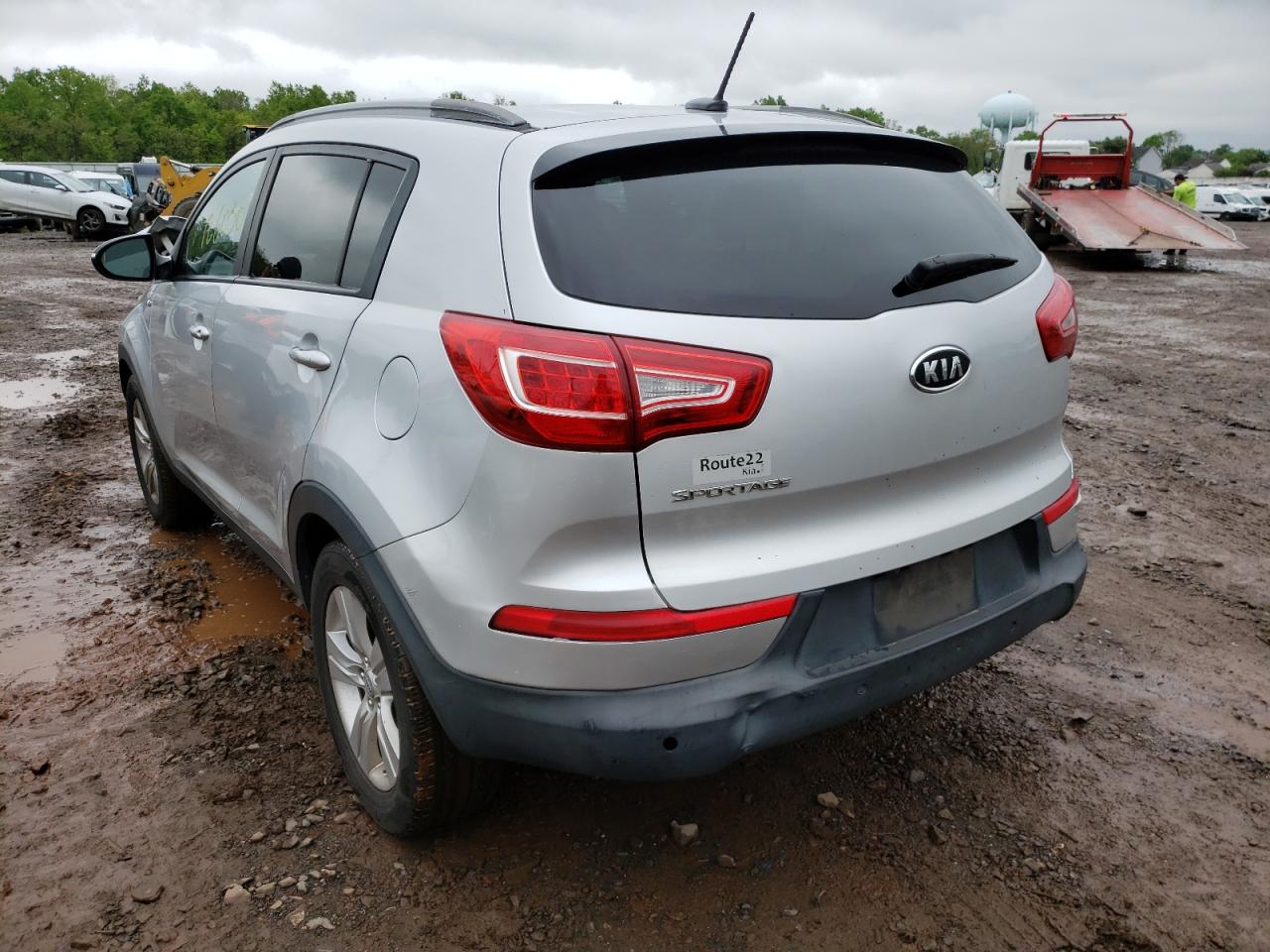 Photo 3 from auction – 2011 KIA SPORTAGE L with VIN KNDPBCA2XB7142604
