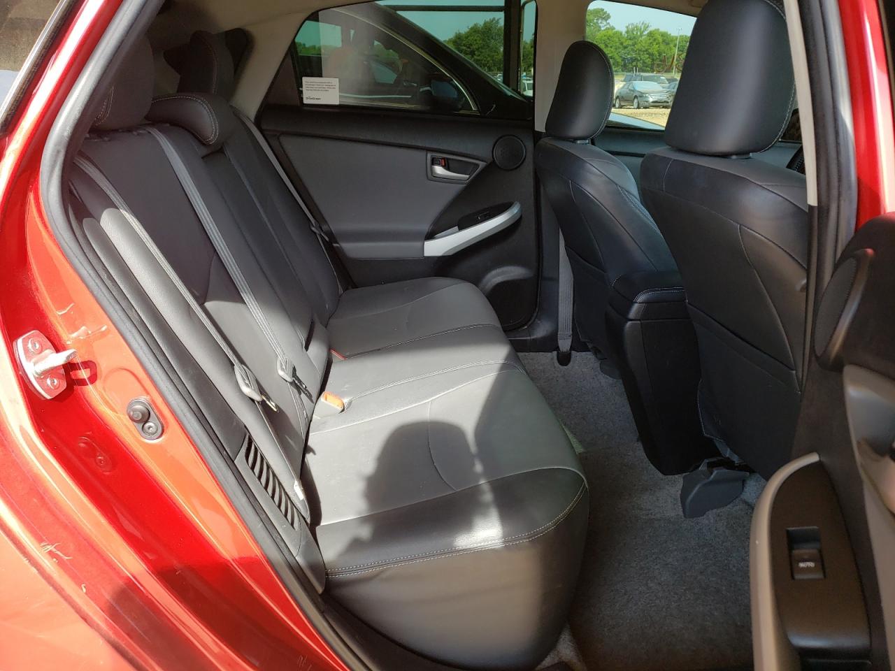 Zdjęcie 6 z aukcji – 2015 TOYOTA PRIUS z VIN JTDKN3DU3F1880574