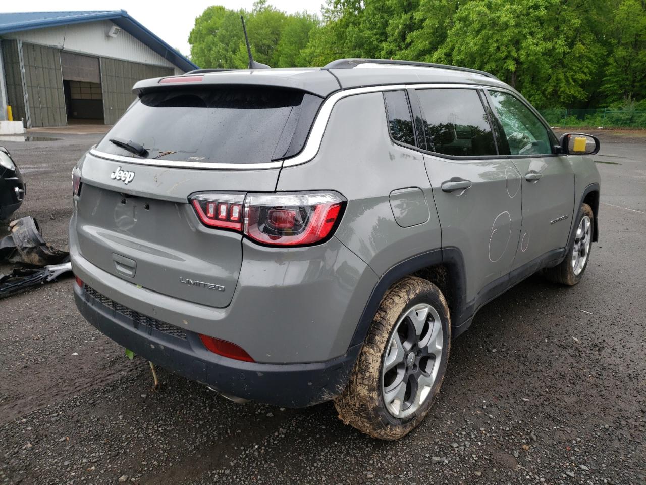Photo 4 from auction – 2021 JEEP COMPASS LI with VIN 3C4NJCCB8MT522658