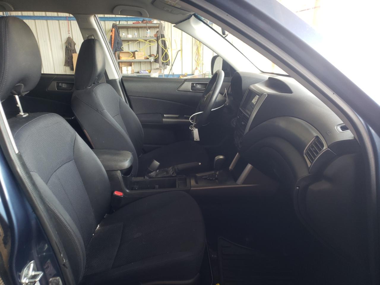 Photo 5 from auction – 2011 SUBARU FORESTER 2 with VIN JF2SHABC0BH709323