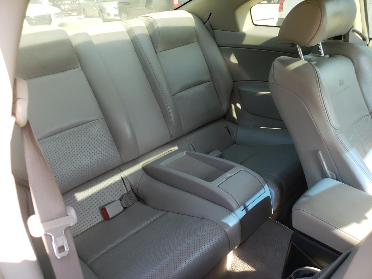 Photo 6 from auction – 2006 INFINITI G35 with VIN JNKCV54E86M702598