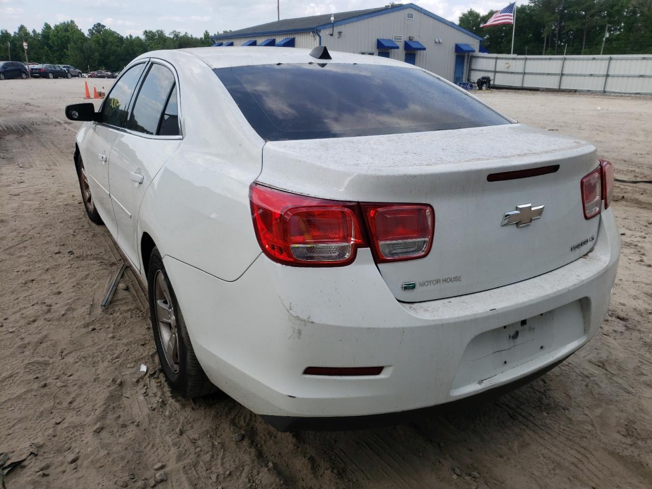 Photo 3 from auction – 2014 CHEVROLET MALIBU LS with VIN 1G11B5SL0EF205009
