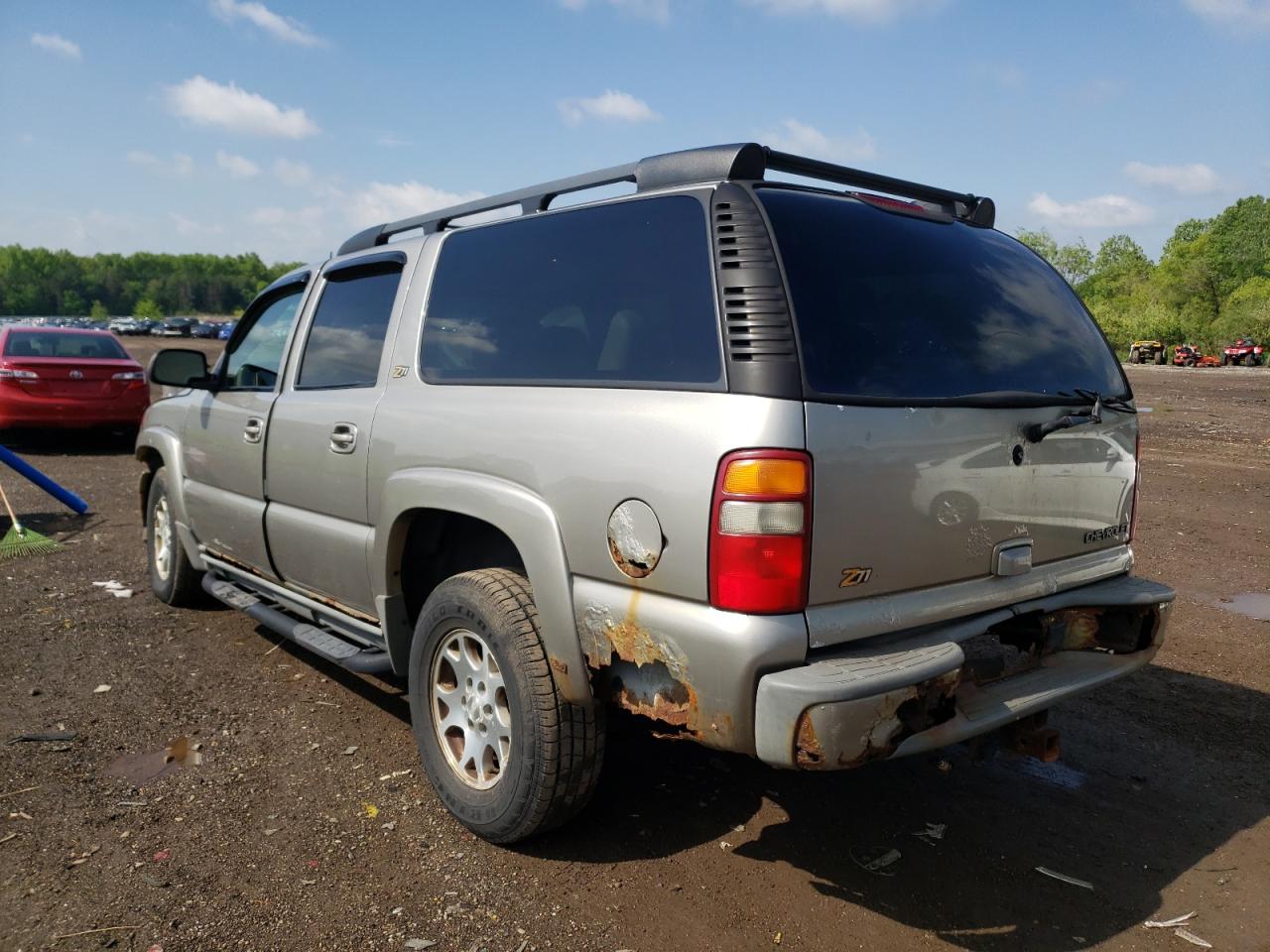 Photo 3 from auction – 2003 CHEVROLET SUBURBAN K with VIN 3GNFK16Z33G198158