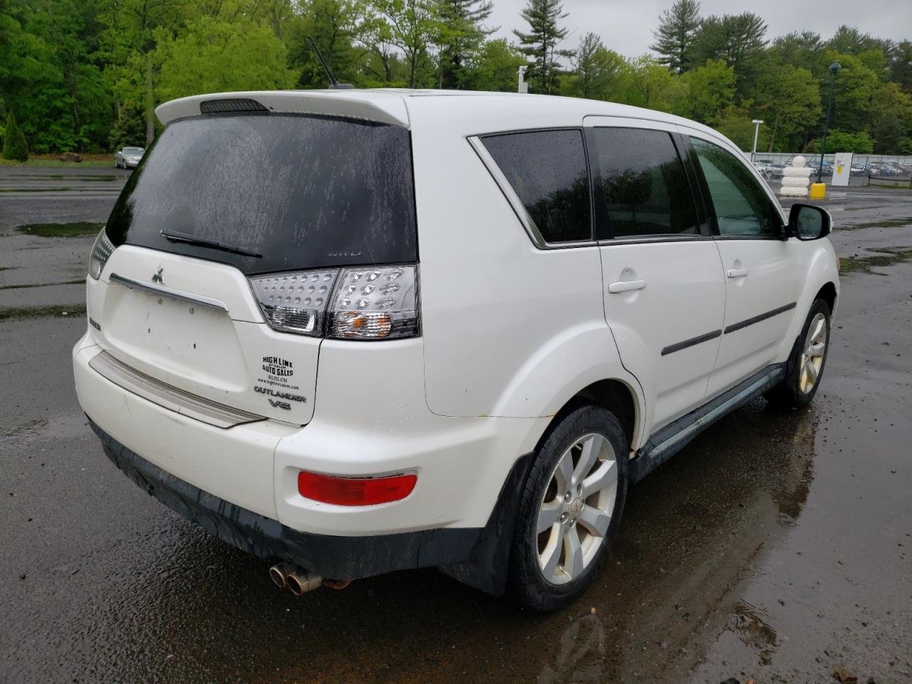 Photo 4 from auction – 2010 MITSUBISHI OUTLANDER with VIN JA4JT5AX7AZ009080