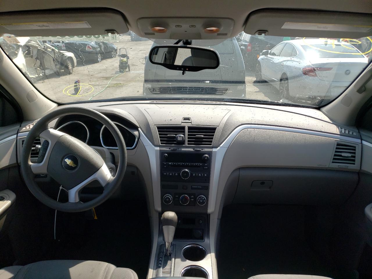 Photo 9 from auction – 2012 CHEVROLET TRAVERSE L with VIN 1GNKREED0CJ333280