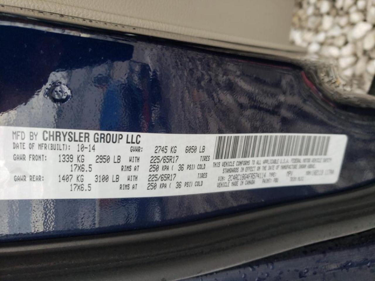 Photo 10 from auction – 2015 CHRYSLER TOWN & COU with VIN 2C4RC1BG4FR574114