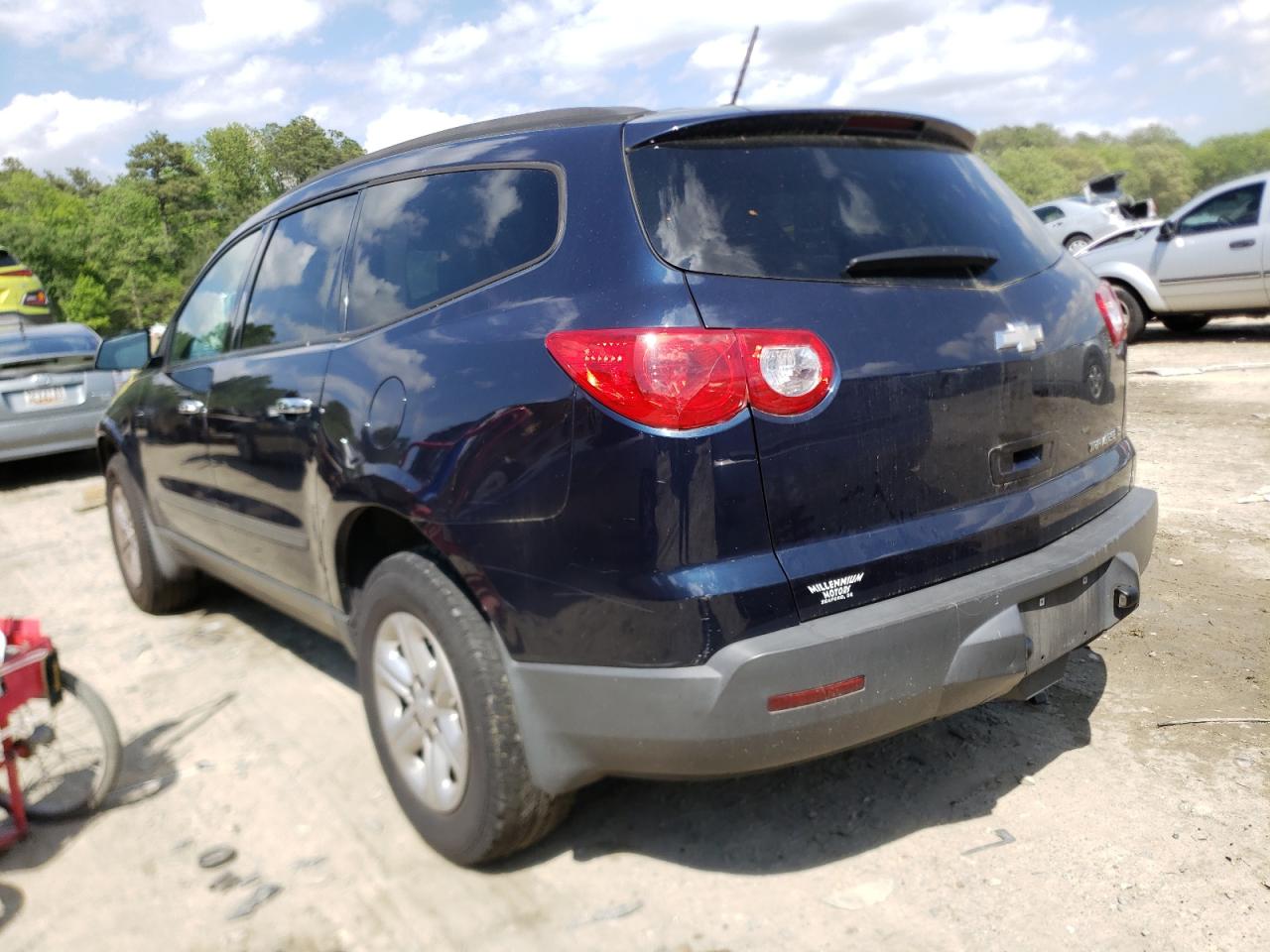Foto 3 de la subasta – 2012 CHEVROLET TRAVERSE L con VIN 1GNKRFED9CJ186012
