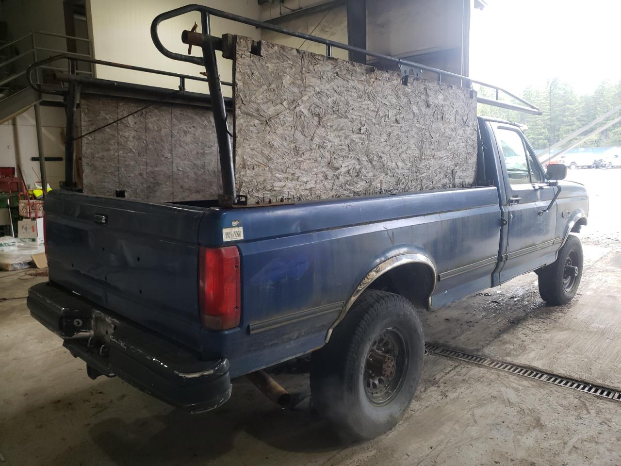 Photo 4 from auction – 1995 FORD F250 with VIN 2FTHF26H8SCA07512