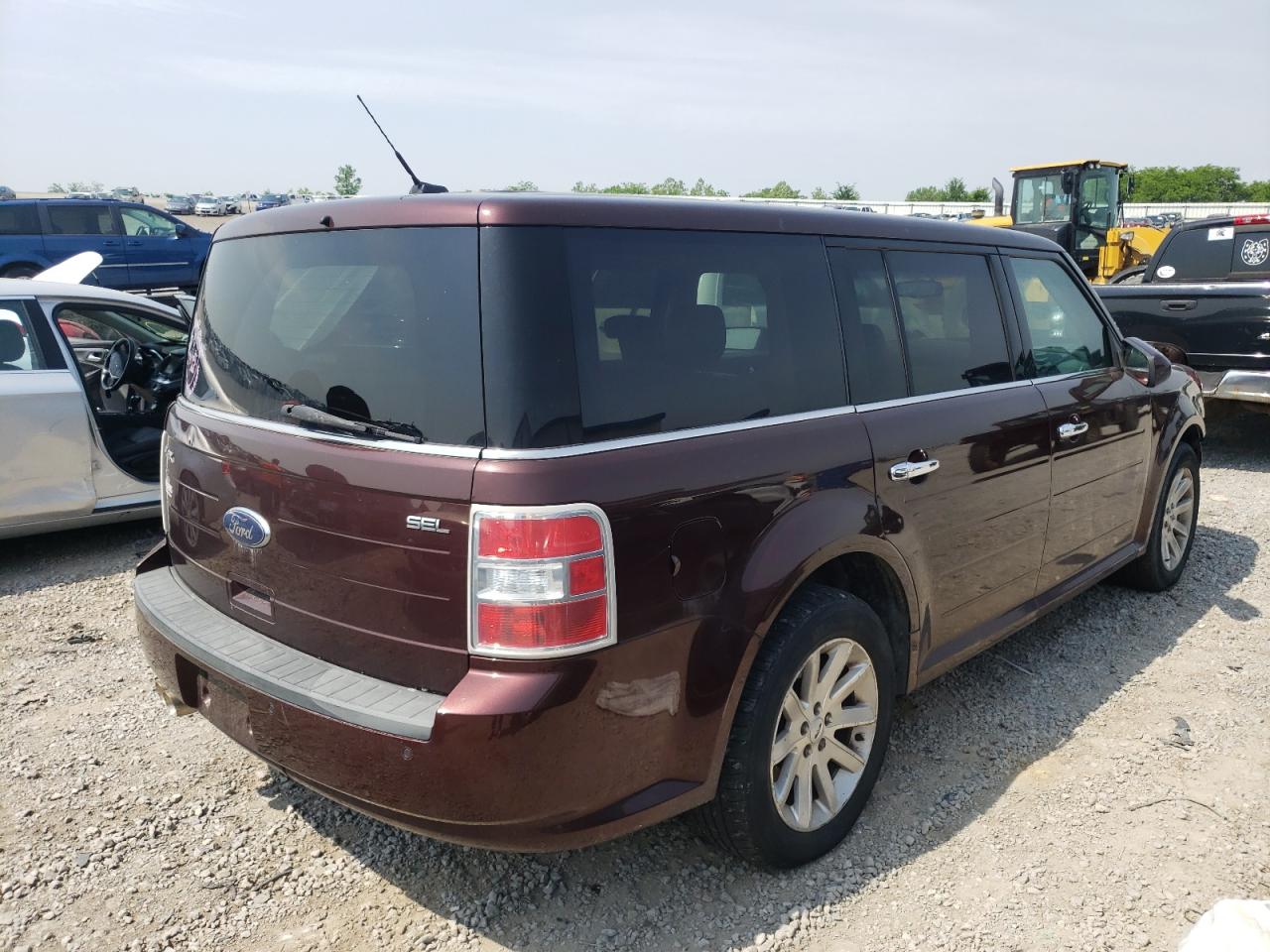 Photo 17 from auction – 2009 FORD FLEX SEL with VIN 2FMDK52C79BA06109