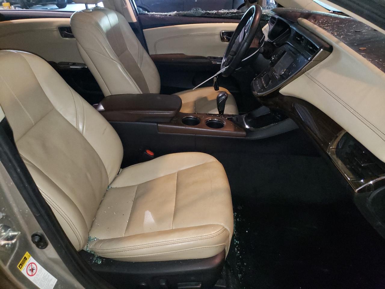 Photo 5 from auction – 2015 TOYOTA AVALON HYB with VIN 4T1BD1EB9FU045545