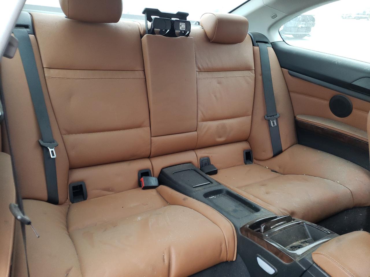 Photo 6 from auction – 2011 BMW 328 I with VIN WBAKE5C57BE573771