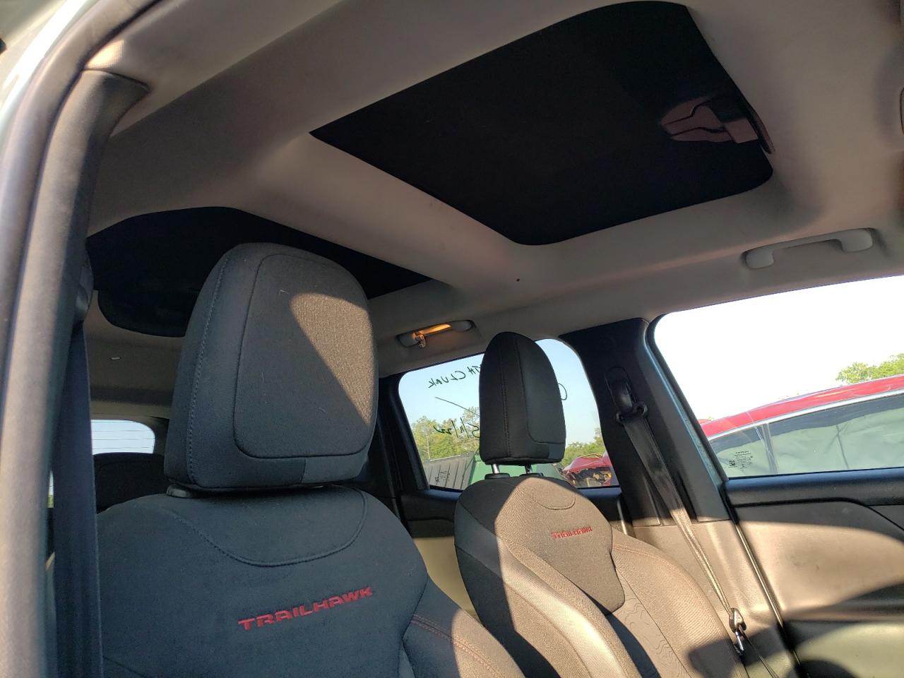 Photo 9 from auction – 2016 JEEP RENEGADE T with VIN ZACCJBCT9GPC92635