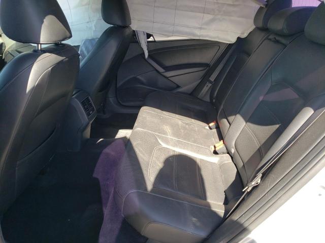 Photo 6 from auction – 2013 VOLKSWAGEN PASSAT SE with VIN 1VWBP7A32DC088301