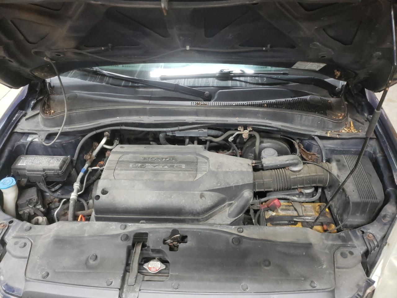 Photo 7 from auction – 2004 HONDA PILOT EXL with VIN 2HKYF185X4H503549