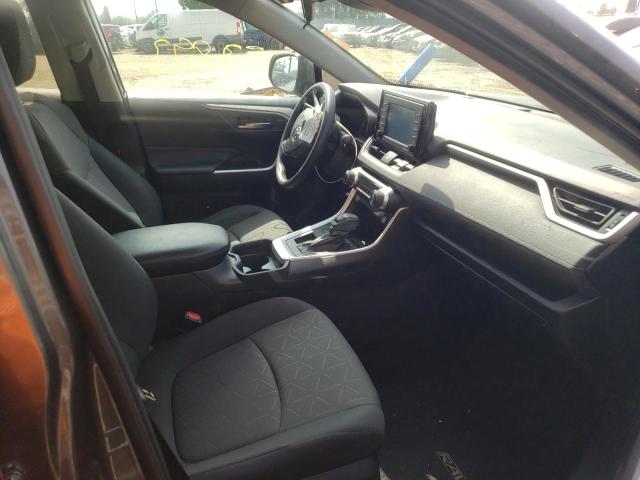Photo 5 from auction – 2021 TOYOTA RAV4 XLE with VIN 2T3W1RFV8MC097594