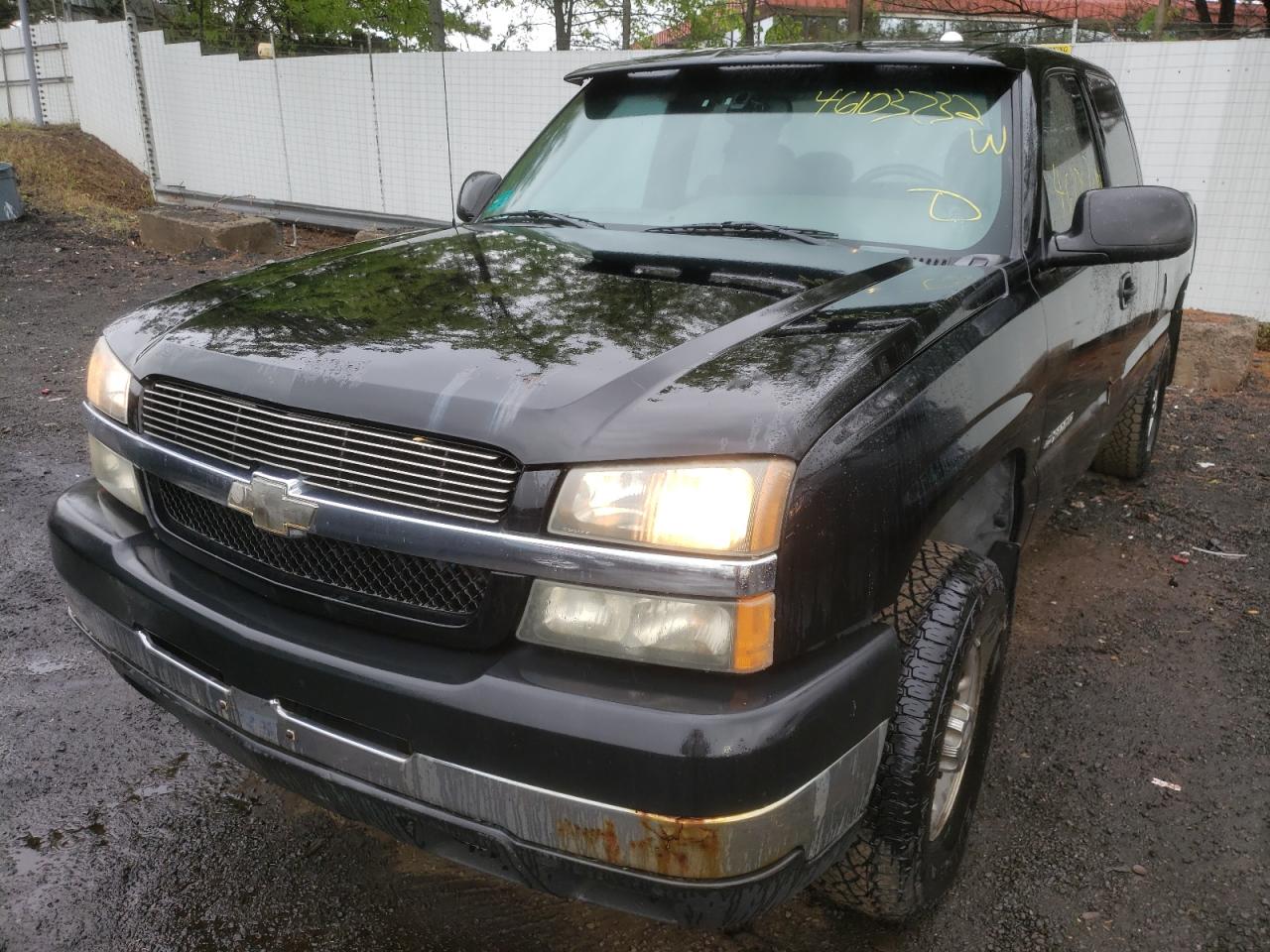Photo 2 from auction – 2004 CHEVROLET SILVERADO with VIN 1GCHC29U64E199429