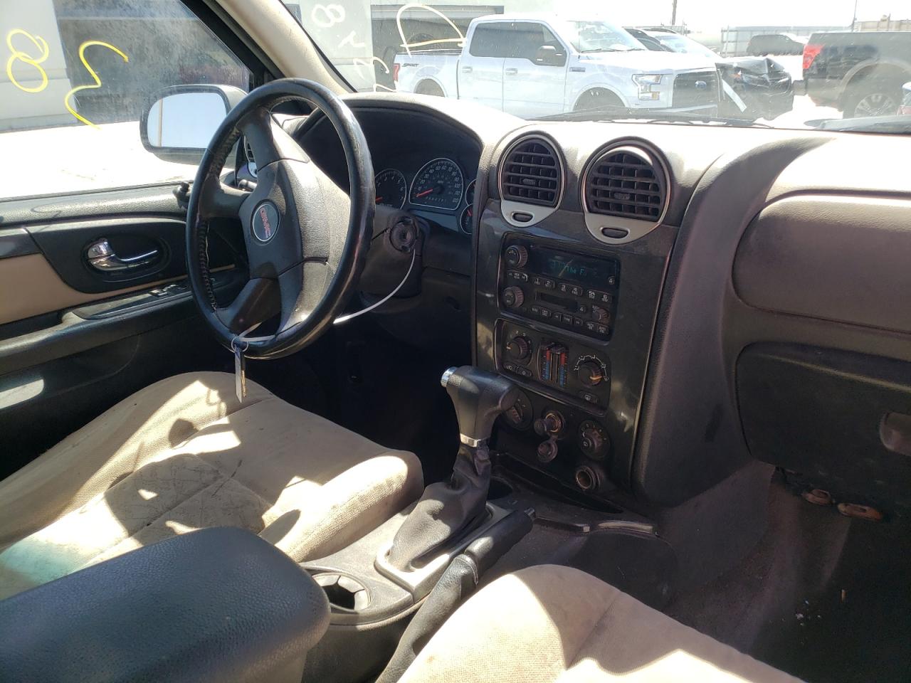 Photo 9 from auction – 2006 GMC ENVOY with VIN 1GKDT13S462130117