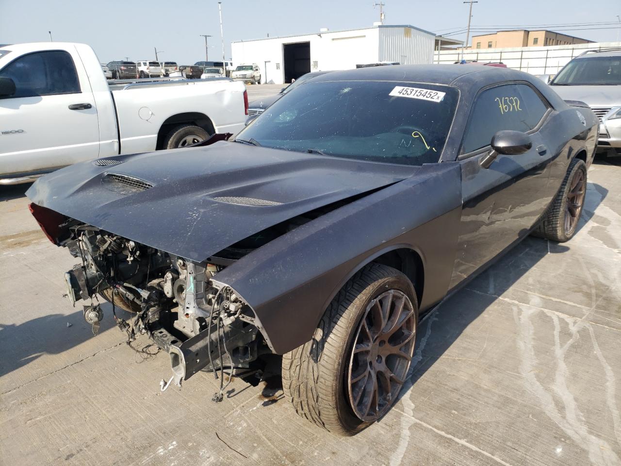 Photo 2 from auction – 2016 DODGE CHALLENGER with VIN 2C3CDZAG6GH345948
