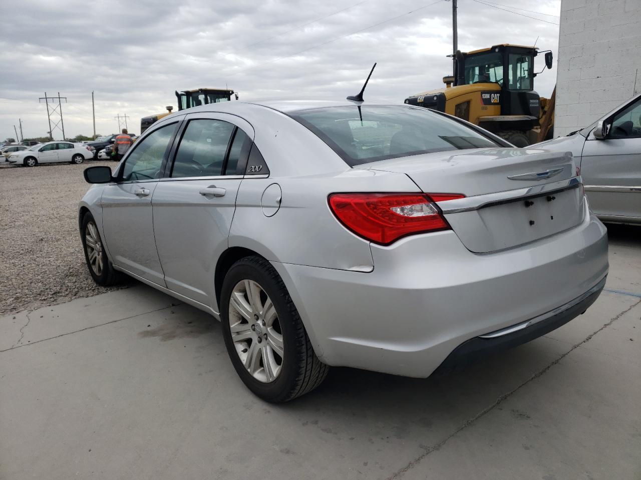 Photo 3 from auction – 2012 CHRYSLER 200 LX with VIN 1C3CCBAB7CN318449