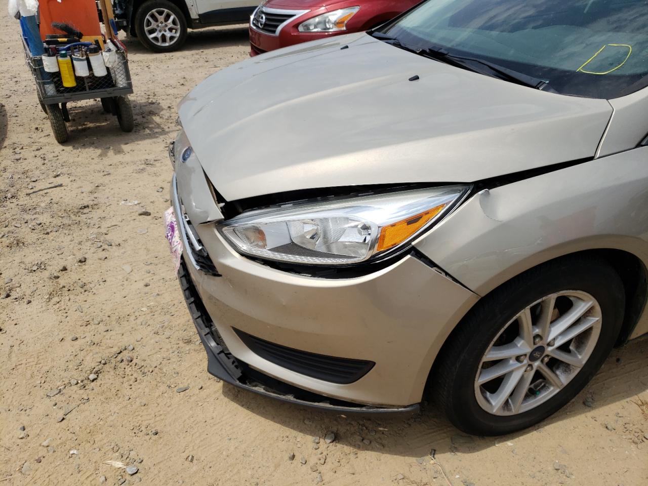 Photo 9 from auction – 2015 FORD FOCUS SE with VIN 1FADP3F26FL227780