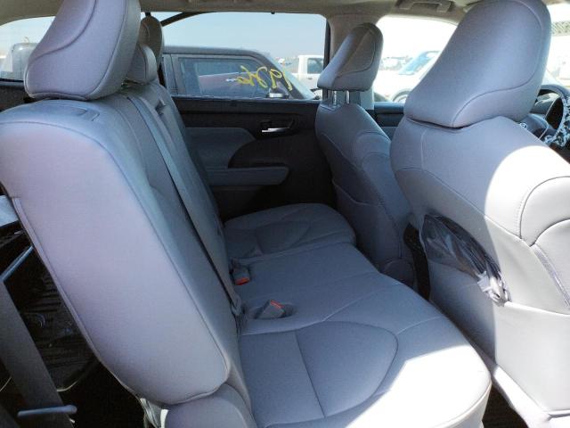 Foto 6 de la subasta – 2021 TOYOTA HIGHLANDER con VIN 5TDHBRCH2MS036536