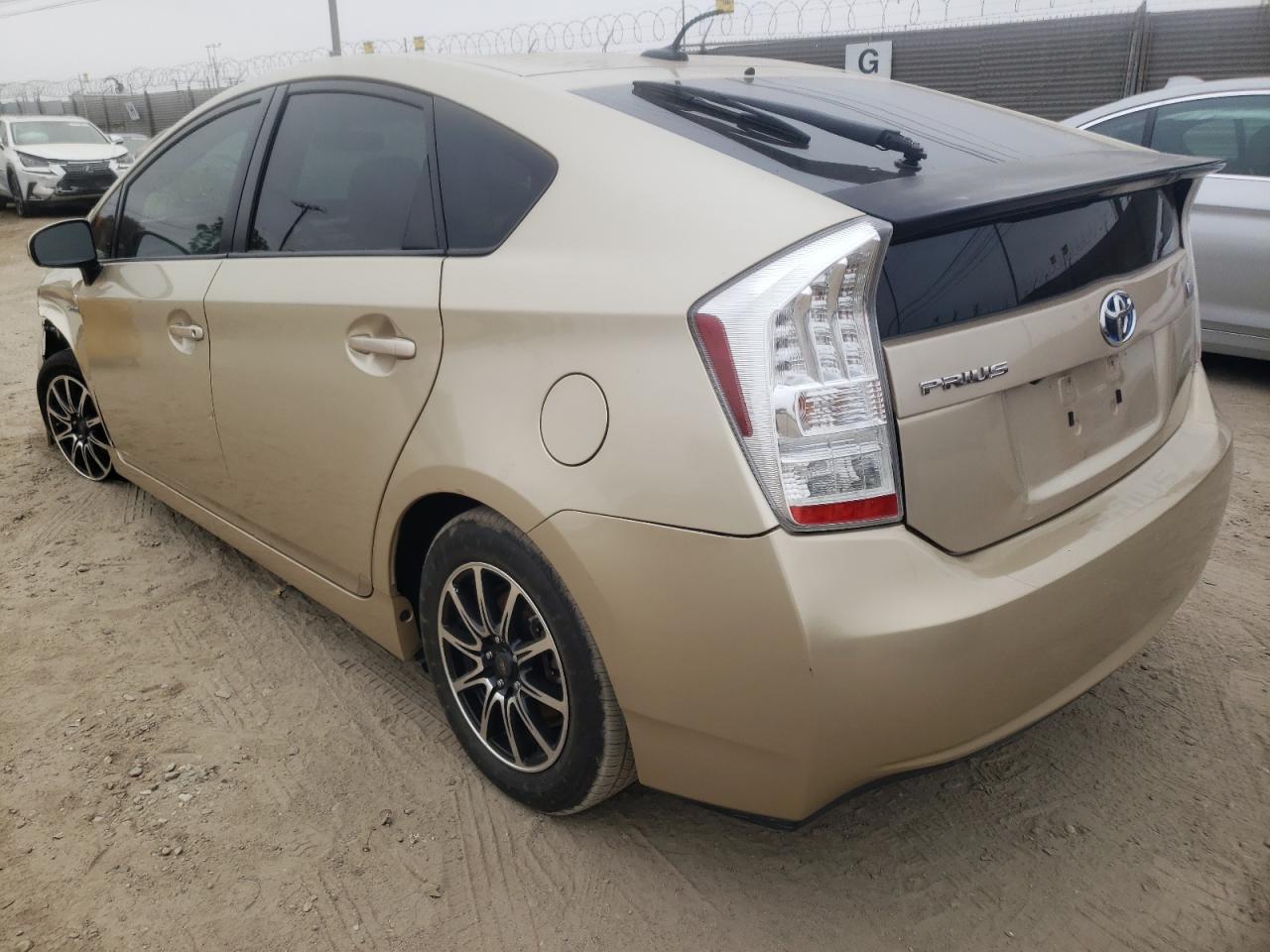 صورة رقم 3 من المزاد - 2011 TOYOTA PRIUS مع VIN JTDKN3DU3B1385091