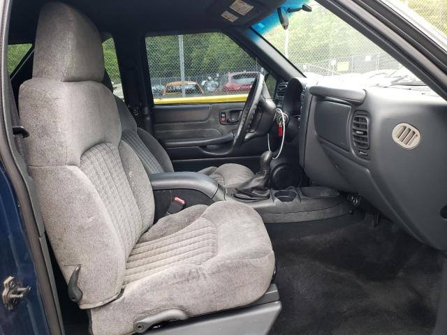 Photo 5 from auction – 2002 CHEVROLET BLAZER with VIN 1GNCS18W32K129998