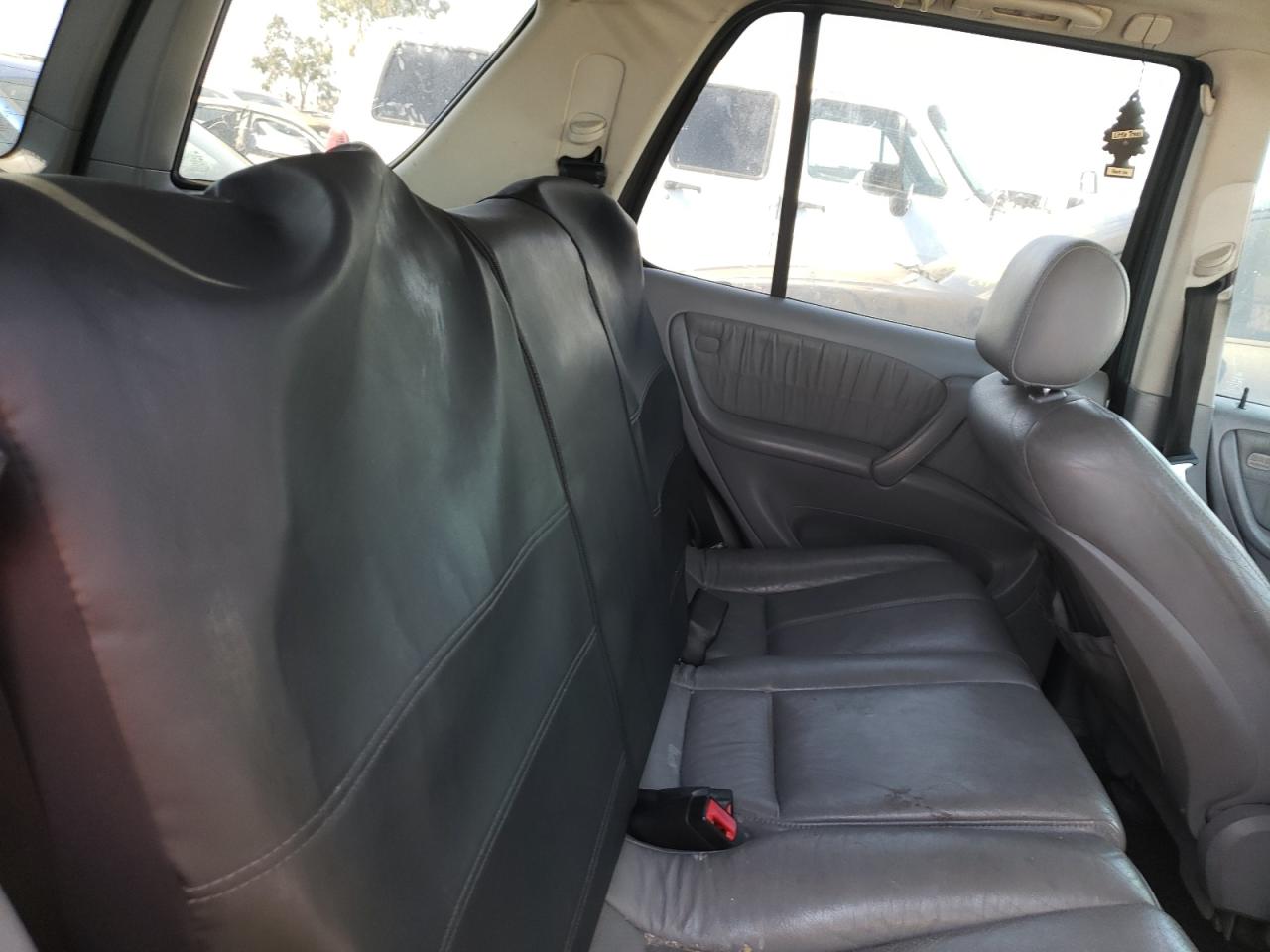 Photo 6 from auction – 2000 MERCEDES-BENZ ML 320 with VIN 4JGAB54E5YA158353