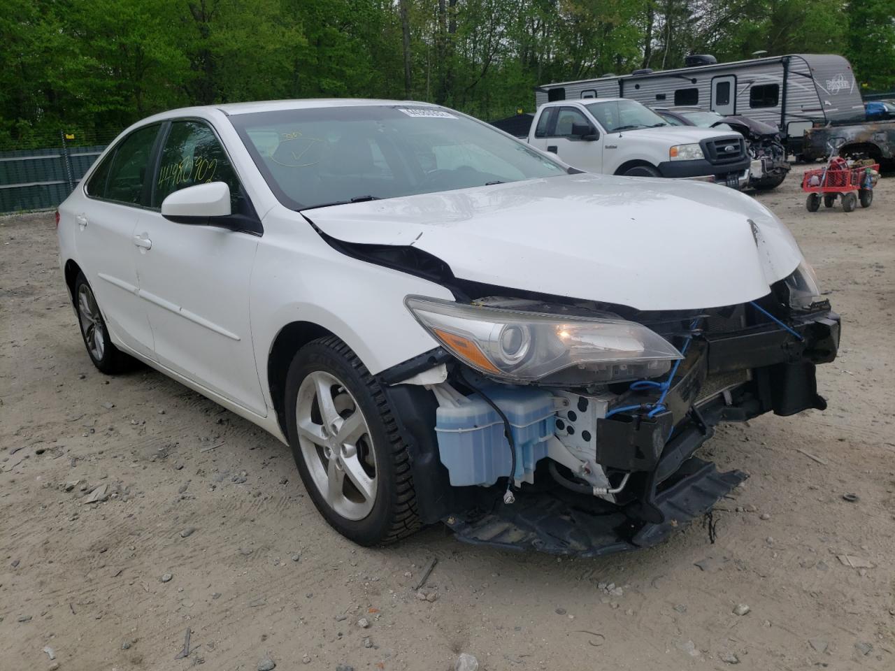 TOYOTA CAMRY LE 2015 with VIN 4T1BF1FK5FU056051 - Photo from auction